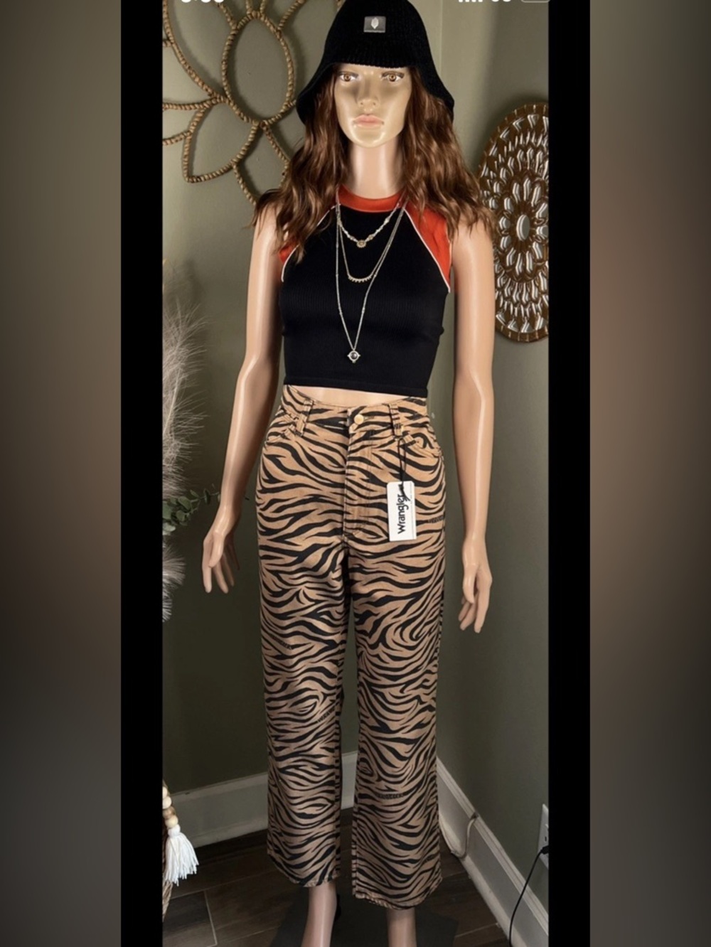 WRANGLER WOMEN'S HIGH RISE WILD WEST 🐅PURR PRINT JEANS 30x28 ANTHROPOLOGIE FP - Picture 6 of 15